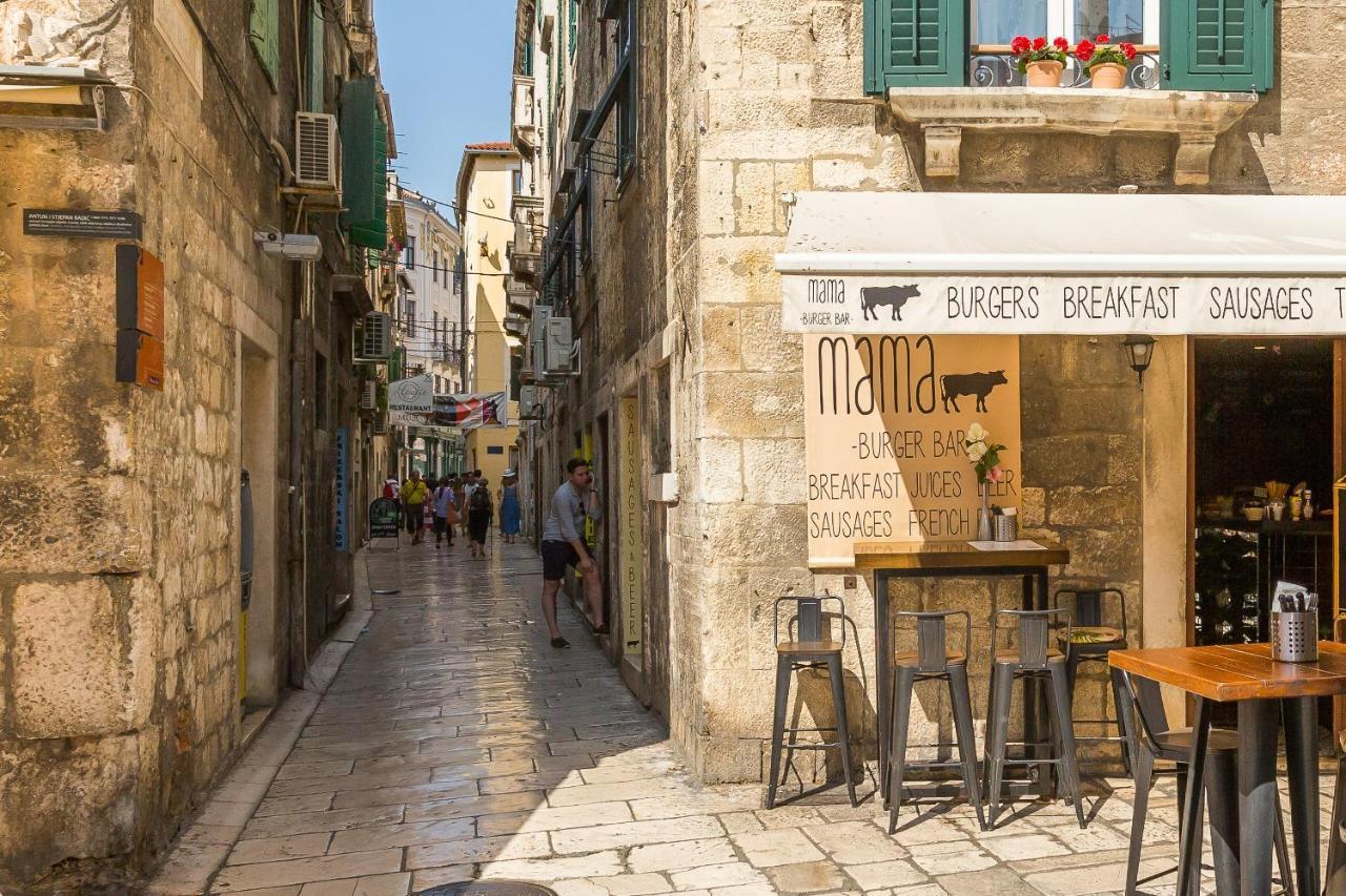 Hidden Gem in Diocletian Palace Old Town Center Split Buitenkant foto