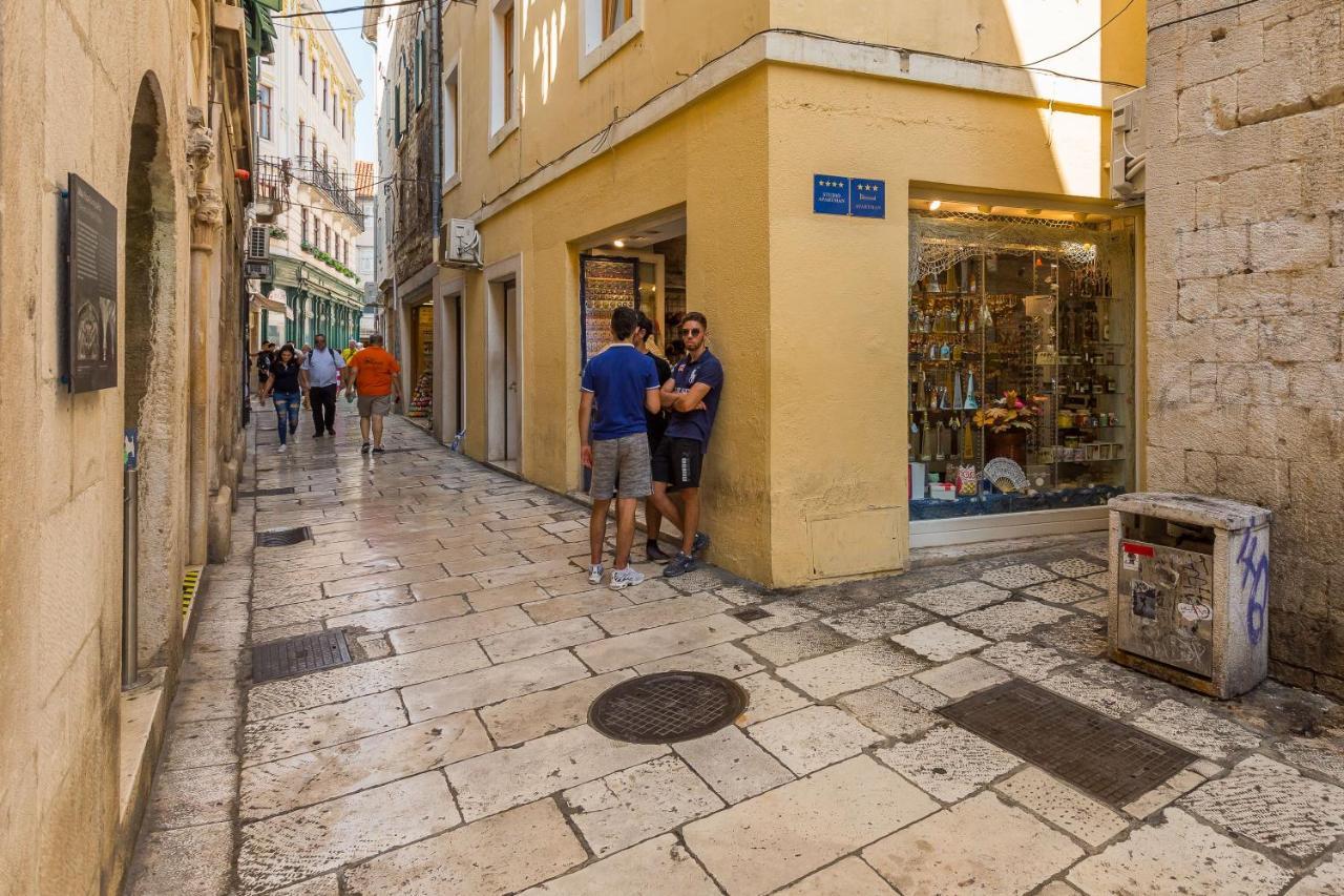 Hidden Gem in Diocletian Palace Old Town Center Split Buitenkant foto